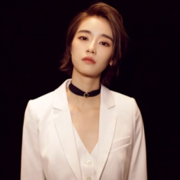 刘雅瑟